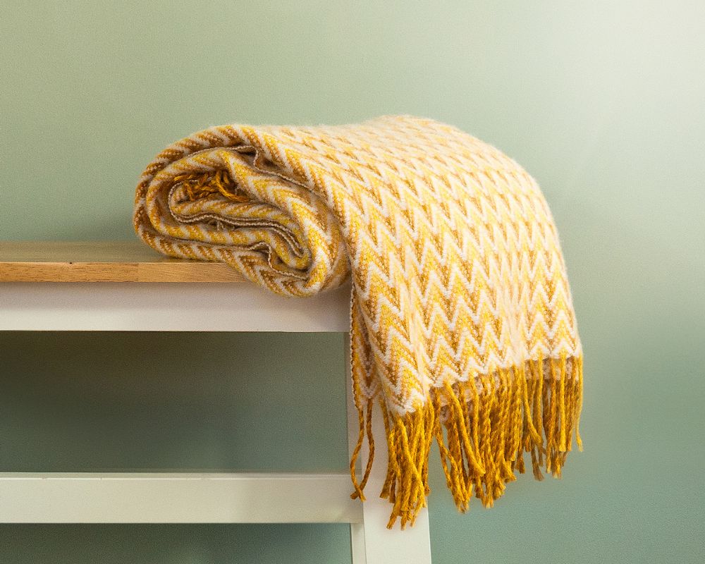 Yellow wool throw online